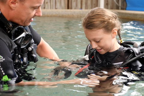 Scuba Kids- Padi Bubblemaker Course - Accommodation Cairns 1