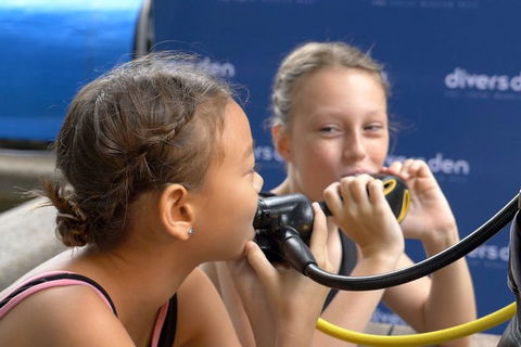 Scuba Kids- Padi Bubblemaker Course - Accommodation Cairns 0