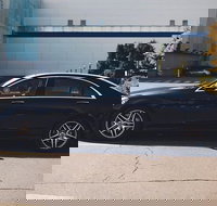 Departure Private Transfers Brisbane to Brisbane Airport BNE in Business Car - Accommodation Cairns