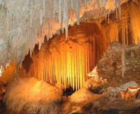 Jewel Cave - Accommodation Cairns 0