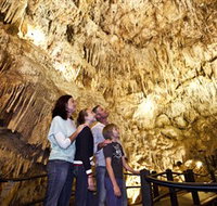 Ngilgi Cave - Accommodation Cairns