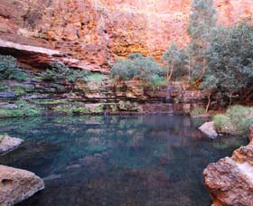 Gorge Rim Walk, Dales Gorge - Accommodation Cairns 0