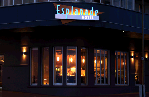 Esplanade Hotel - Accommodation Cairns