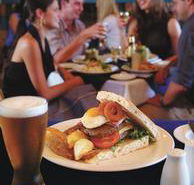 Halfway Hotel - Accommodation Cairns