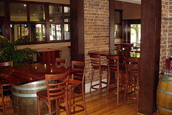 Moss Vale Hotel - Accommodation Cairns 1