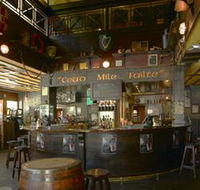 MJ Finnegans Irish Pub - Accommodation Cairns