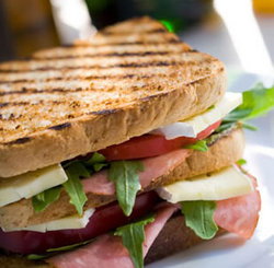 Hotel Indooroopilly - Accommodation Cairns 1