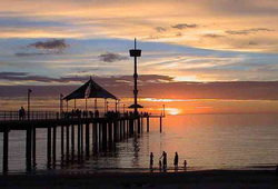 Esplanade Hotel - Accommodation Cairns 2