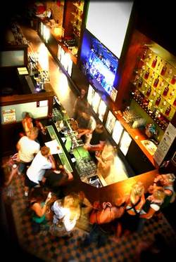 Madam De Biers Hotel Bar - Accommodation Cairns 2