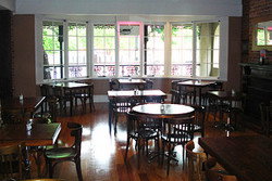 Moss Vale Hotel - Accommodation Cairns 2