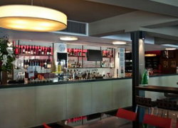 The Buckland Hotel - Accommodation Cairns 3