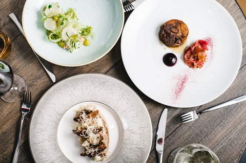 Bellevue - Accommodation Cairns 6