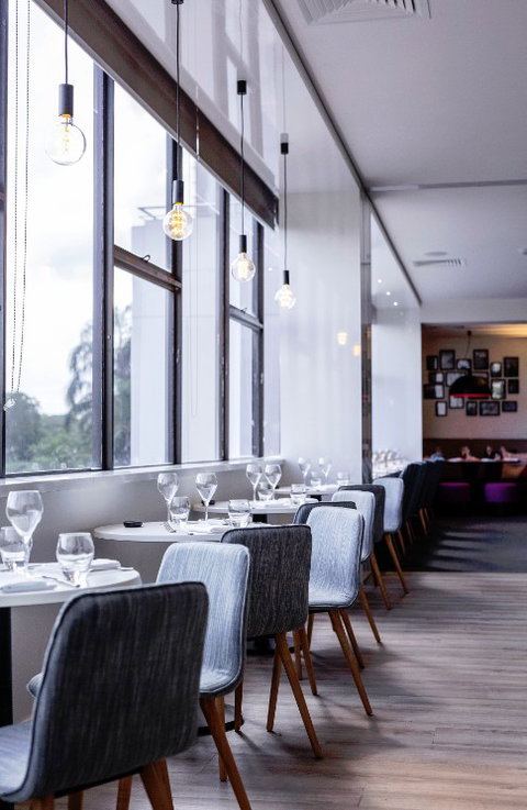 MRepublic Restaurant, Bar And Lounge - Accommodation Cairns 5