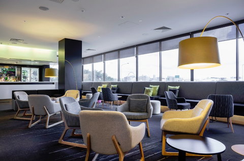 MRepublic Restaurant, Bar And Lounge - Accommodation Cairns 8