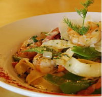 Vegas at Waverly Gardens - Accommodation Cairns