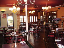 Belvideres Bar Bistro Bottleshop - Accommodation Cairns 0