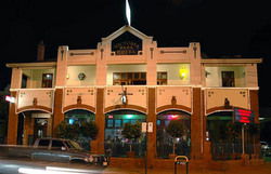 Victoria Park Hotel - Accommodation Cairns 0