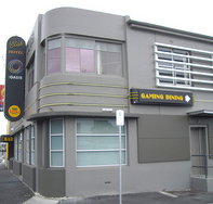 Club Hotel - Accommodation Cairns