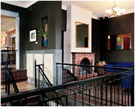 Oxford Hotel - Accommodation Cairns 1