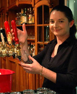 Victoria Park Hotel - Accommodation Cairns 2