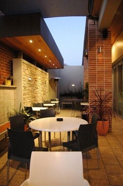 The Publican Bar - Accommodation Cairns 3