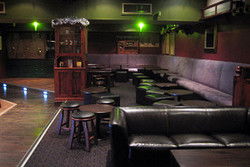 Hibiscus Tavern - Accommodation Cairns 3