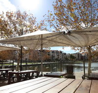 The Royal On The Waterfront - Accommodation Cairns
