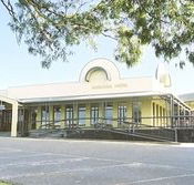 The Anglesea Hotel - Accommodation Cairns