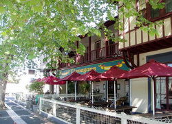 Maddingley VIC Accommodation Cairns