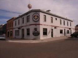 Club Hotel Bairnsdale - Accommodation Cairns 0