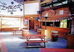 Peter Lalor Hotel - Accommodation Cairns 0
