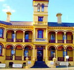 The Queenscliff Historic Royal Hotel - Accommodation Cairns