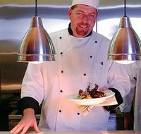 Rifle Club Hotel - Accommodation Cairns