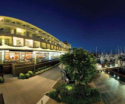 B - Accommodation Cairns 0
