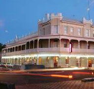 The Rose Hotel - Victoria Street Bar - Accommodation Cairns