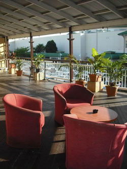 Grand Hotel - Accommodation Cairns 0