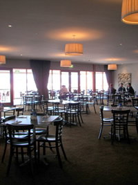 The Oxford Bathurst - Accommodation Cairns 2