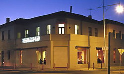 Westernport Hotel - Accommodation Cairns 2
