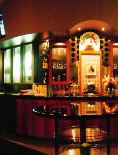 Silks Bar & Bistro - Accommodation Cairns 2
