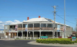 The Oxford Bathurst - Accommodation Cairns 3