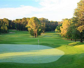 Royal Canberra Golf Club - Accommodation Cairns 2