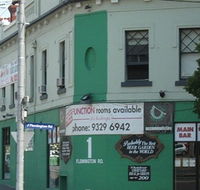 Turf Club Hotel - Accommodation Cairns