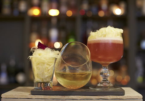 Rabbit Hole Bar And Dining - Accommodation Cairns 3