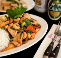 Eagle Thai - Accommodation Cairns