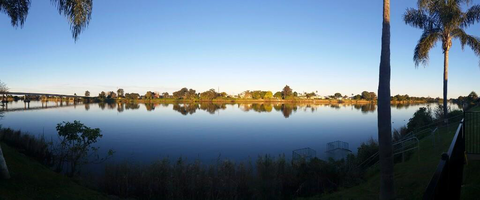 Smithtown Riverview Hotel - Accommodation Cairns 1