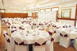 The Grand Hotel - Accommodation Cairns 3