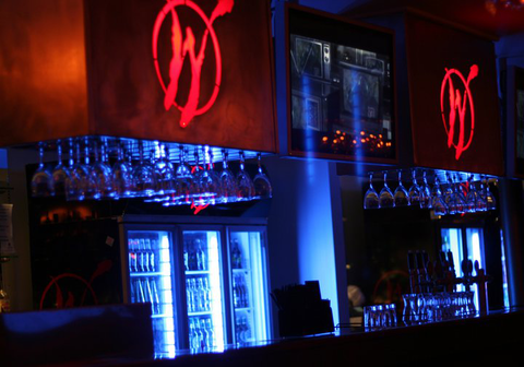 Wilkies Bar & Lounge - Accommodation Cairns 5