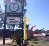 Settlers Inn Hotel - Accommodation Cairns