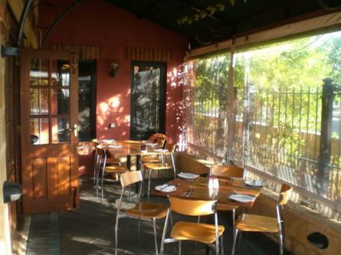 Belvideres Bar & Bistro - Accommodation Cairns 0