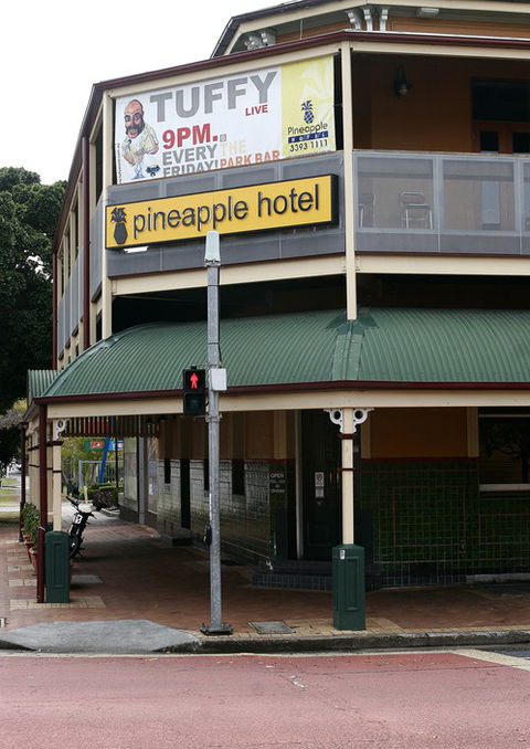 Pineapple Hotel - Accommodation Cairns 1